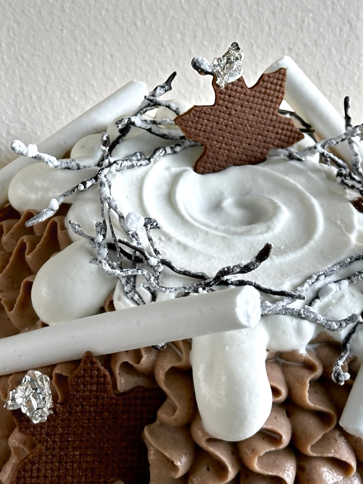 【CHRISTMAS】 TOFU HOJICHA CHESTNUT IGLOO