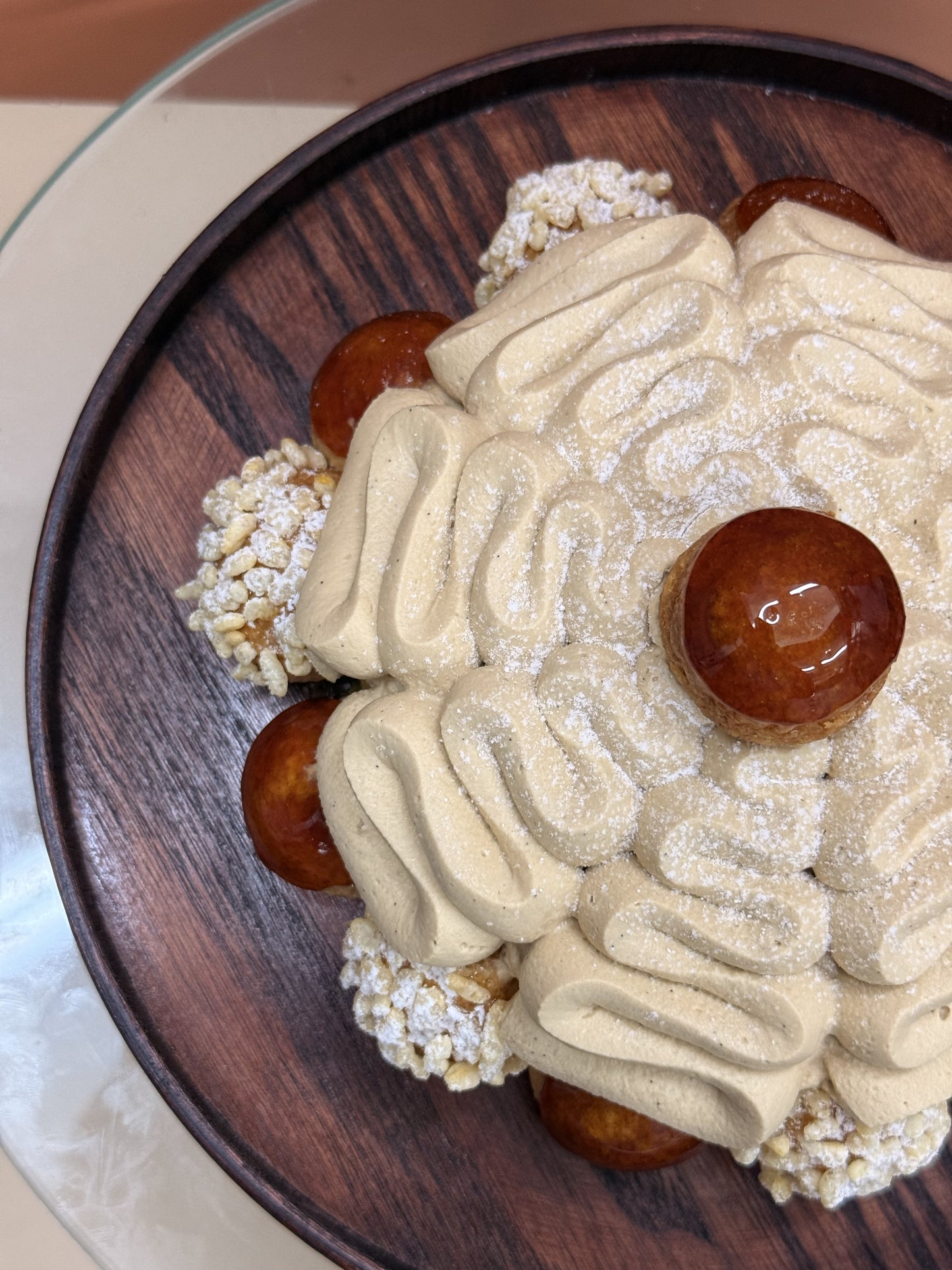 BANANA CARAMEL LATTE SAINT-HONORE